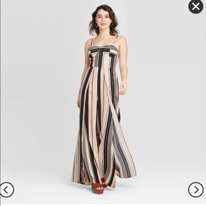 Women’s Sleeveless Sweetheart Neck Bra Cup Jump